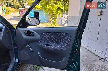 Седан Daewoo Lanos 2003 в Тернополе