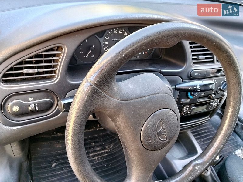 Седан Daewoo Lanos 2003 в Тернополе