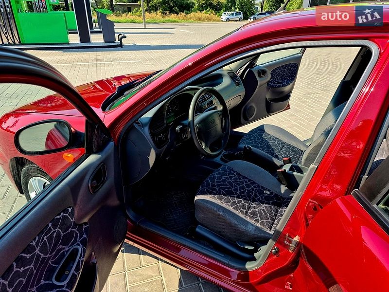 Седан Daewoo Lanos 2004 в Самаре
