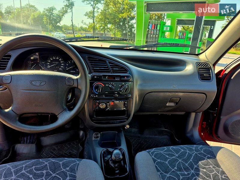 Седан Daewoo Lanos 2004 в Самарі