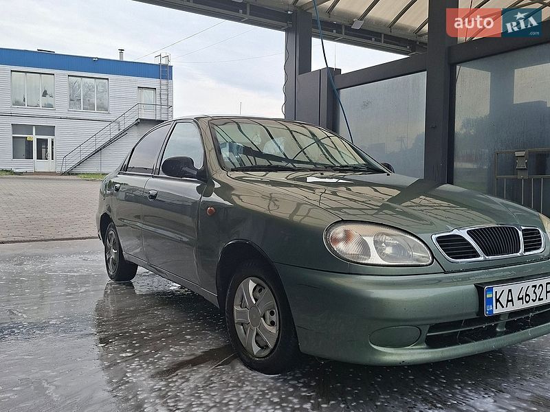 Седан Daewoo Lanos 2006 в Малині