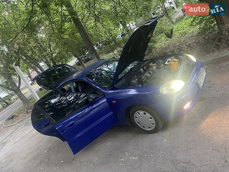 Хетчбек Daewoo Lanos 1998 в Дніпрі
