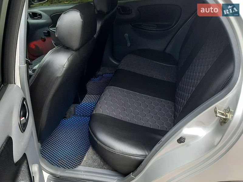 Седан Daewoo Lanos 2007 в Кременчуці