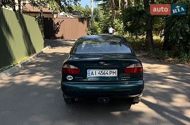 Седан Daewoo Lanos 2003 в Киеве