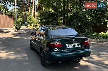 Седан Daewoo Lanos 2003 в Киеве