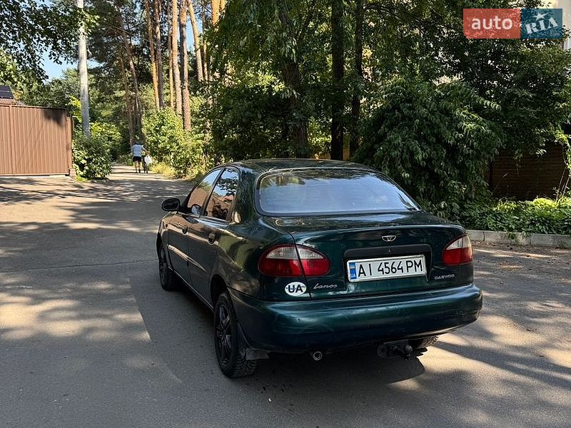 Седан Daewoo Lanos 2003 в Киеве