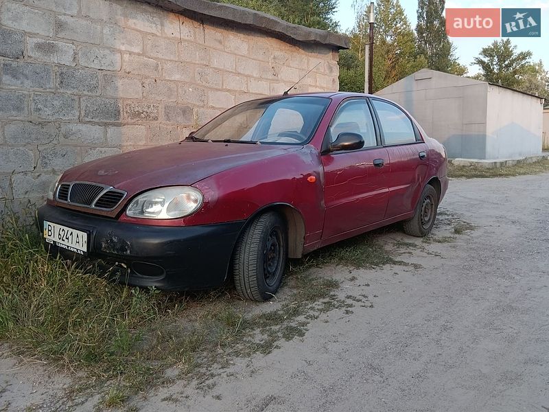 Седан Daewoo Lanos 2005 в Кременчуці