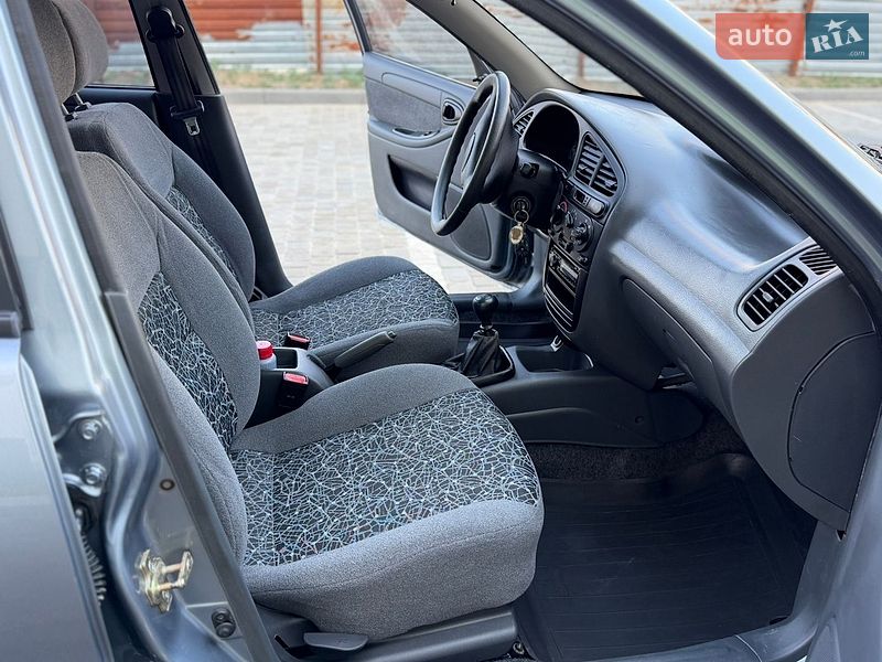 Седан Daewoo Lanos 2008 в Виннице