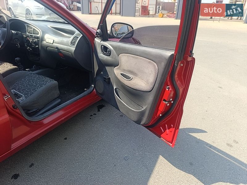 Седан Daewoo Lanos 2008 в Прилуках