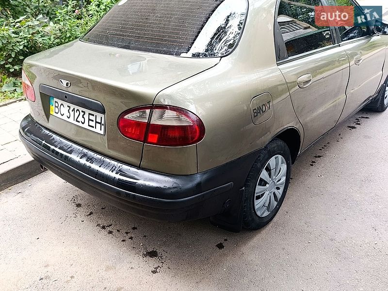 Седан Daewoo Lanos 2003 в Коломиї