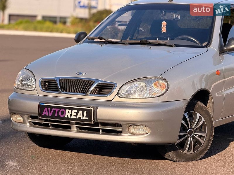 Седан Daewoo Lanos 2004 в Кривом Роге