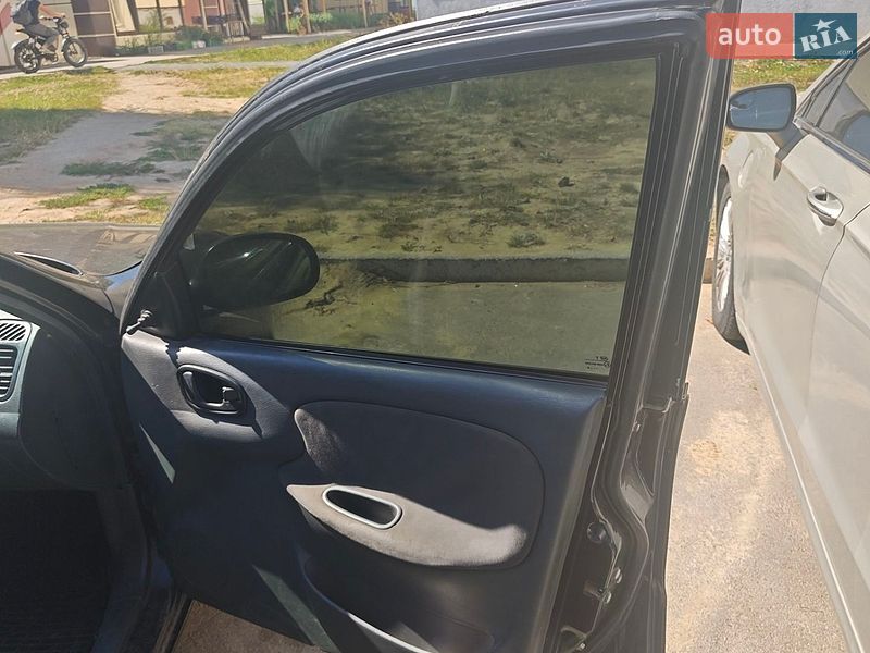 Седан Daewoo Lanos 2008 в Ладыжине