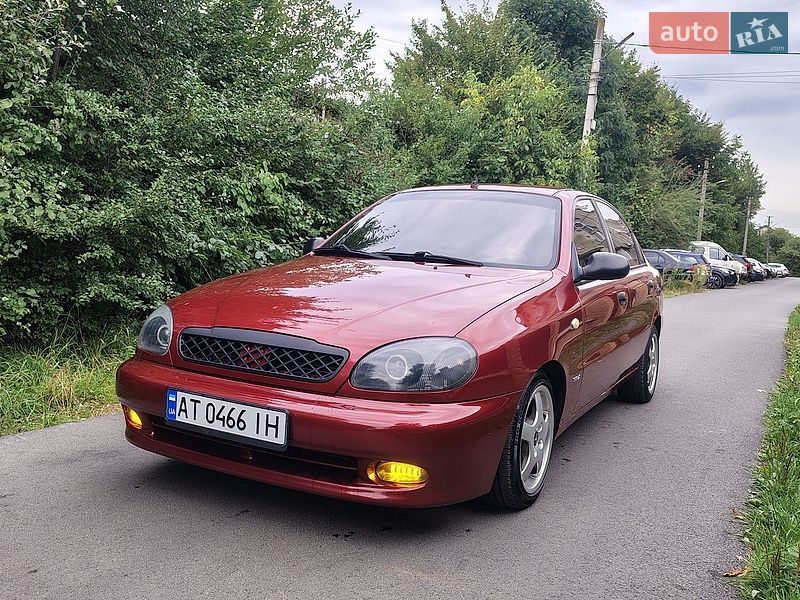 Седан Daewoo Lanos 2004 в Ивано-Франковске