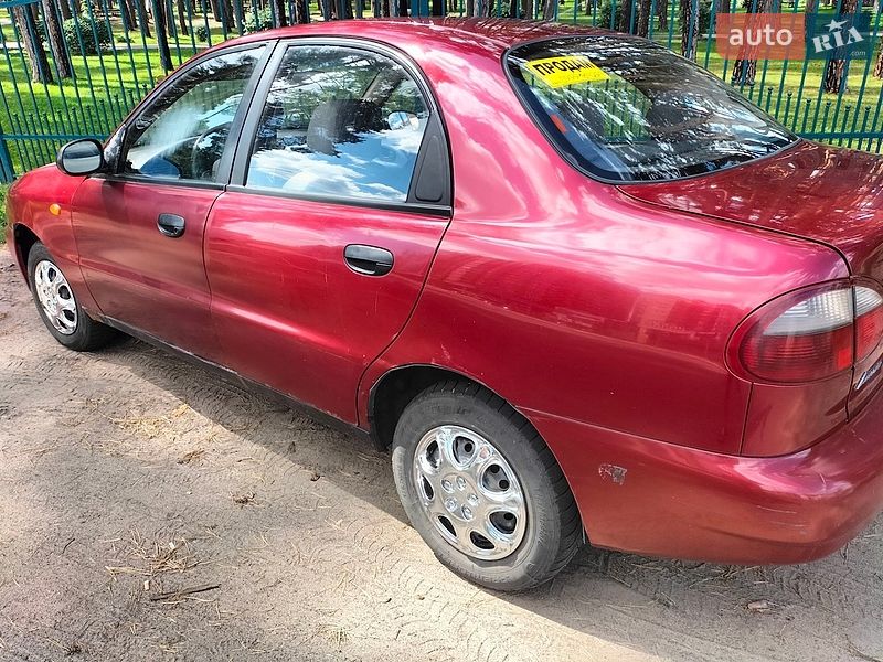 Седан Daewoo Lanos 2005 в Ірпені