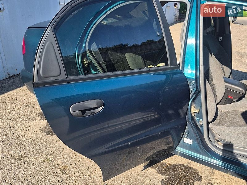 Седан Daewoo Lanos 2006 в Днепре