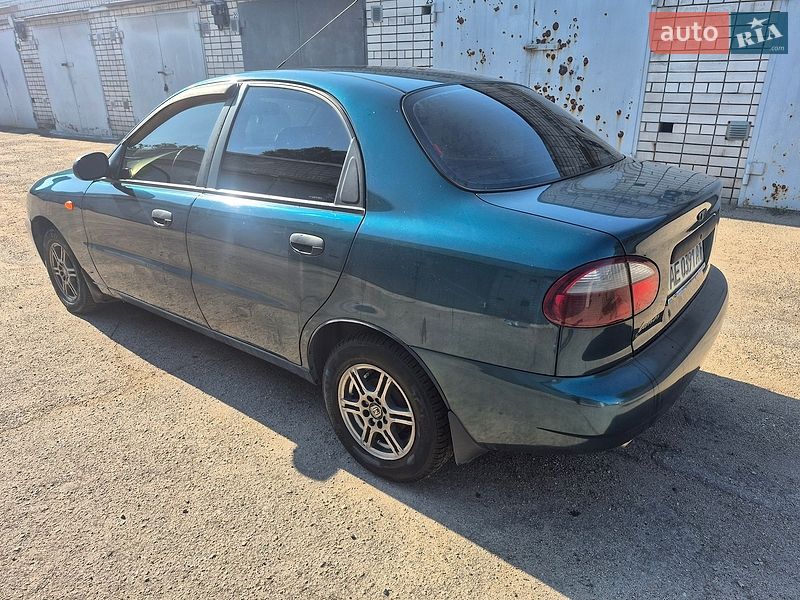 Седан Daewoo Lanos 2006 в Днепре