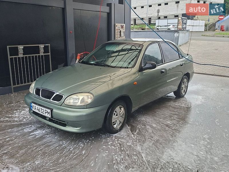 Седан Daewoo Lanos 2006 в Малині