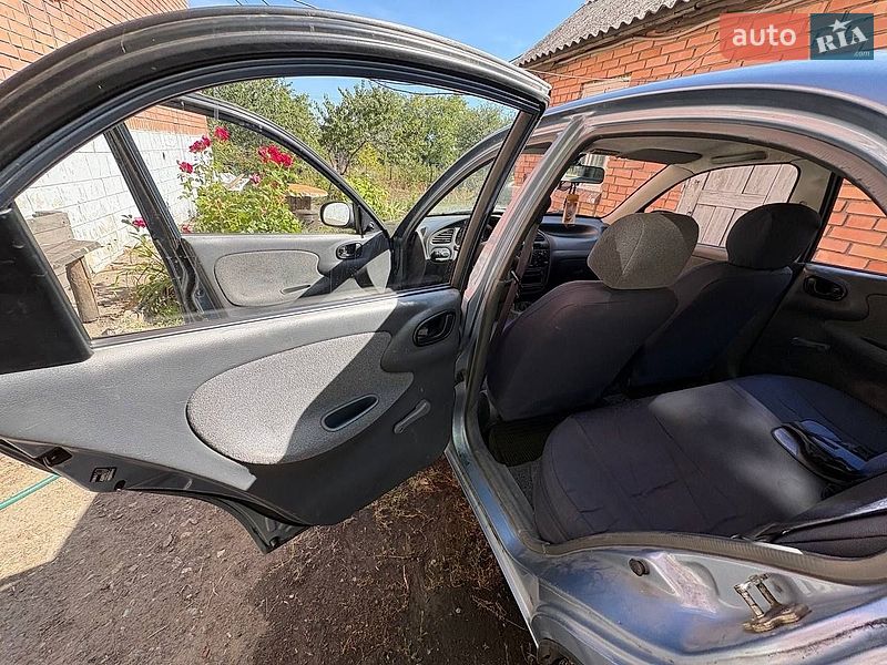 Седан Daewoo Lanos 2008 в Терновке