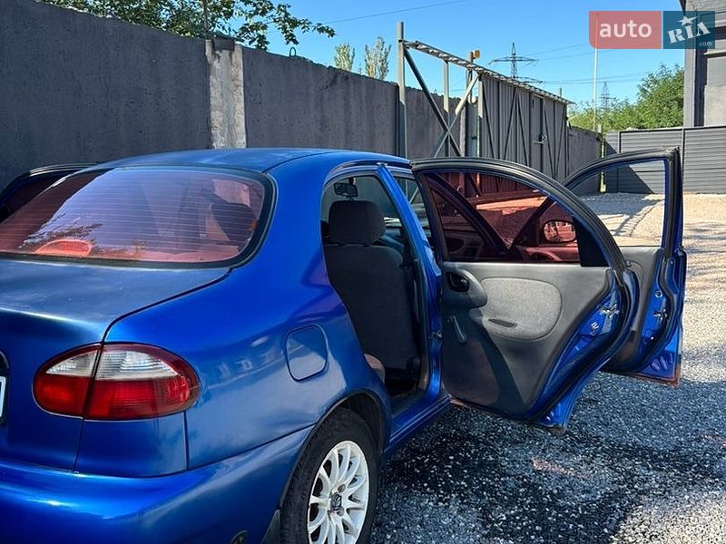 Седан Daewoo Lanos 2008 в Кривому Розі
