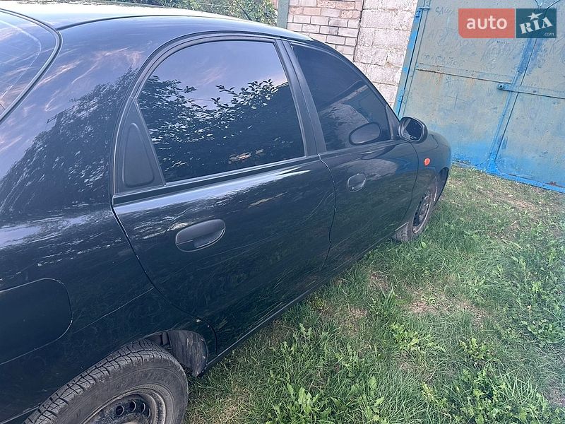 Седан Daewoo Lanos 2008 в Самарі