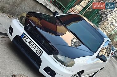 Седан Daewoo Lanos 2003 в Львові Седан Daewoo Lanos 2003 в Львові