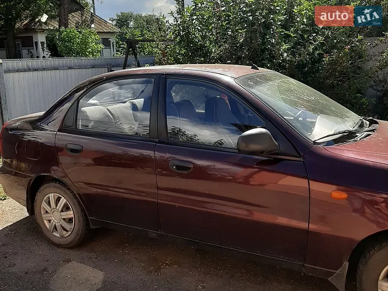 Daewoo Lanos 2011