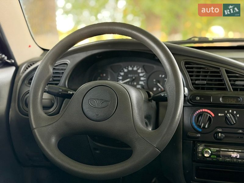 Седан Daewoo Lanos 2008 в Луцьку