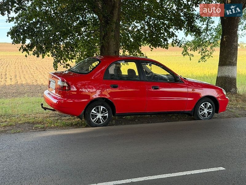 Седан Daewoo Lanos 2008 в Луцьку
