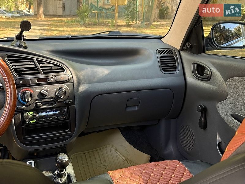 Седан Daewoo Lanos 2005 в Одесі