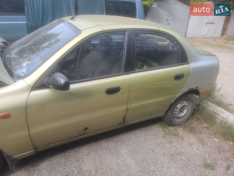 Седан Daewoo Lanos 2006 в Днепре