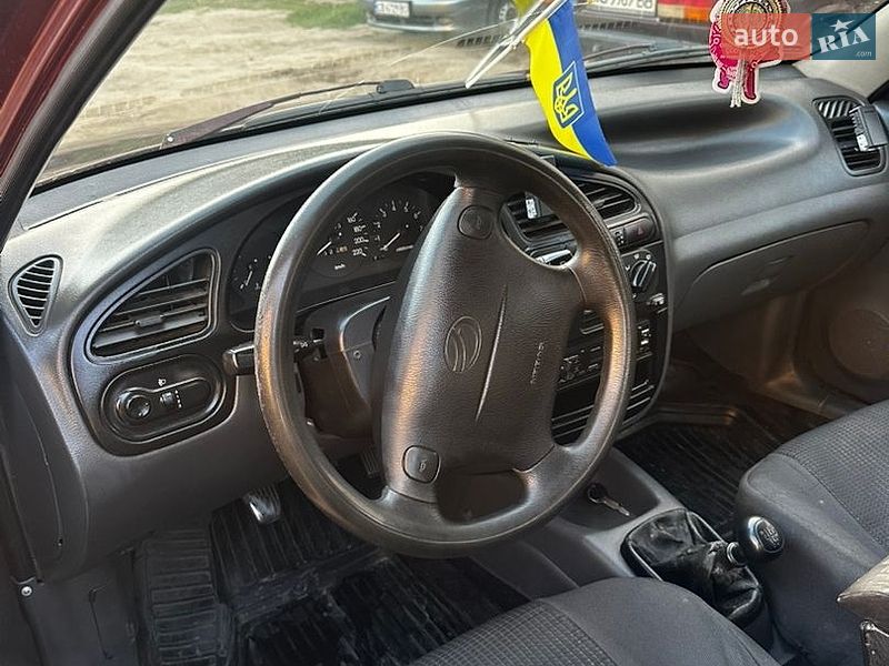 Седан Daewoo Lanos 2006 в Чернігові