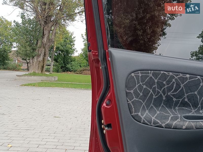 Седан Daewoo Lanos 2003 в Чемеровцах