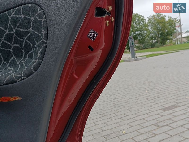 Седан Daewoo Lanos 2003 в Чемеровцах