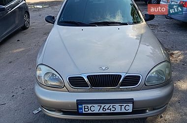 Седан Daewoo Lanos 2004 в Львові