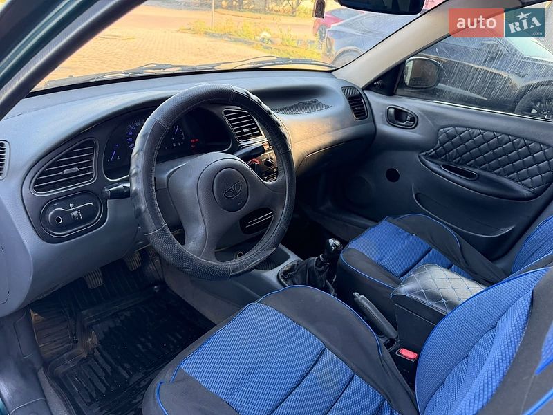 Седан Daewoo Lanos 2005 в Николаеве