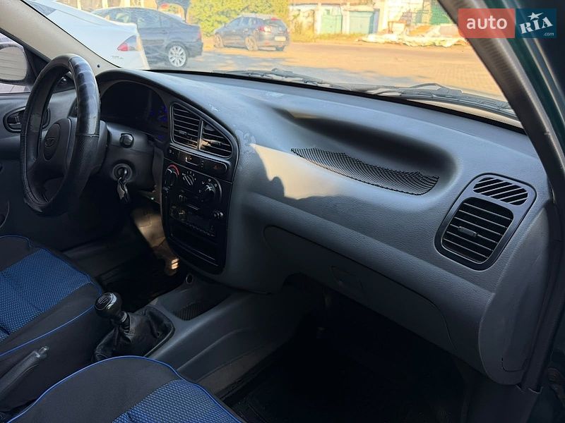 Седан Daewoo Lanos 2005 в Николаеве