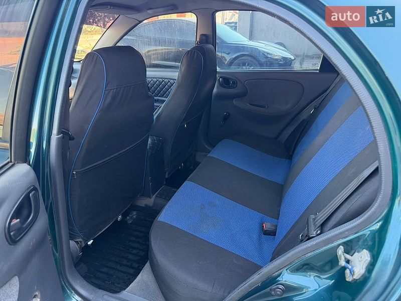 Седан Daewoo Lanos 2005 в Николаеве