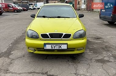 Хетчбек Daewoo Lanos 2001 в Києві