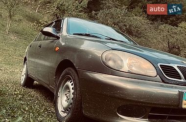 Седан Daewoo Lanos 2005 в Косове Седан Daewoo Lanos 2005 в Косове