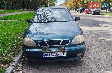 Седан Daewoo Lanos 2001 в Киеве