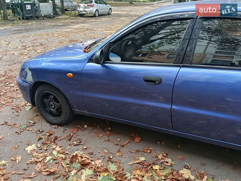 Седан Daewoo Lanos 1998 в Харкові