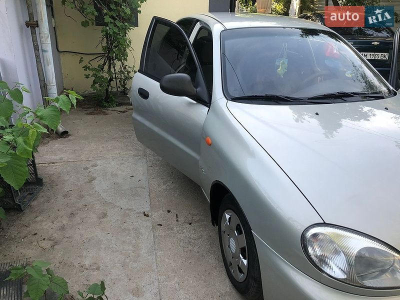 Седан Daewoo Lanos 2009 в Києві