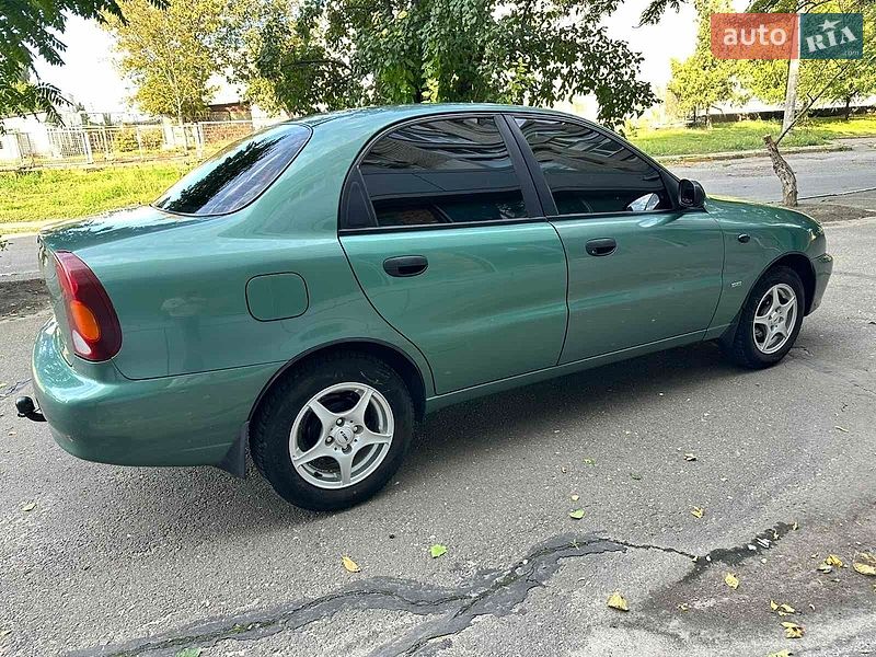 Седан Daewoo Lanos 2006 в Николаеве