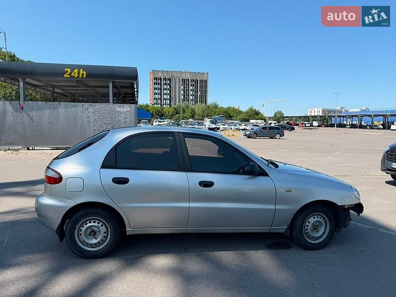 Хэтчбек Daewoo Lanos 2003 в Львове