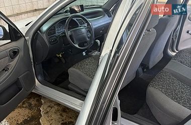 Седан Daewoo Lanos 2012 в Житомирі