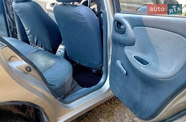 Седан Daewoo Lanos 2008 в Турке