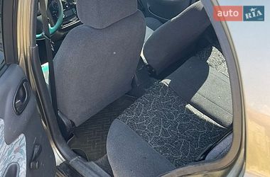 Седан Daewoo Lanos 2004 в Луцьку