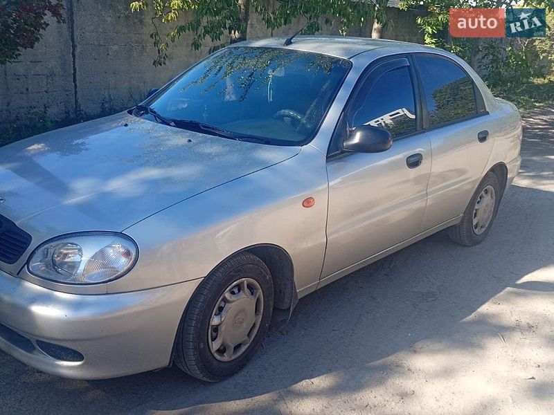 Седан Daewoo Lanos 2005 в Львові