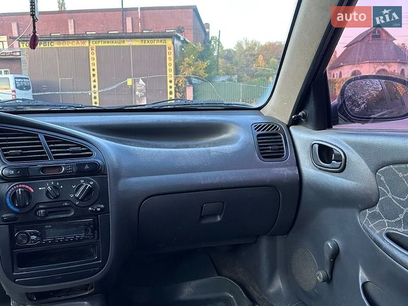 Седан Daewoo Lanos 2003 в Ужгороде фото 25 Седан Daewoo Lanos 2003 в Ужгороде