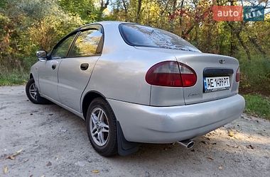 Седан Daewoo Lanos 2008 в Дніпрі